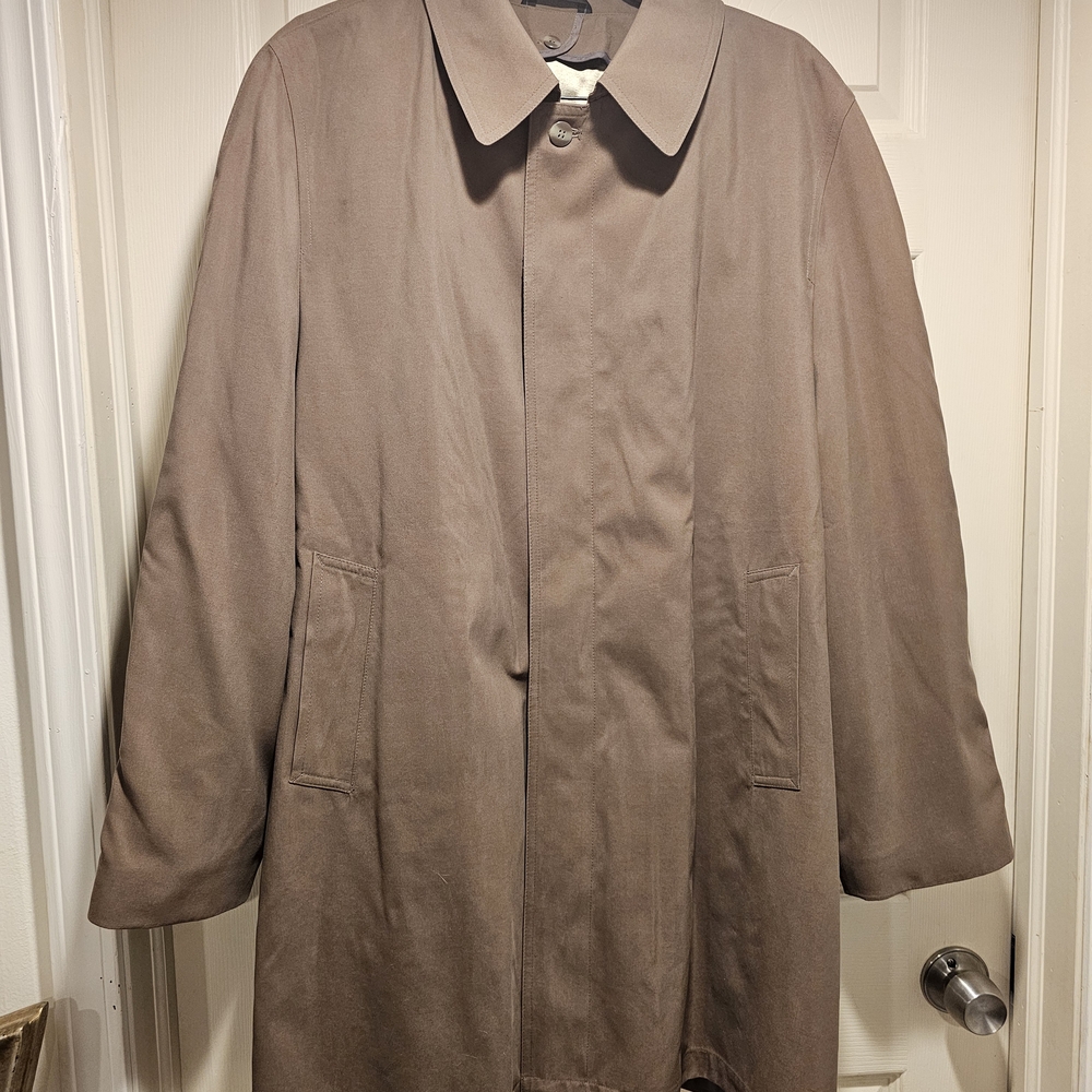 Men's Tan Trench Coat